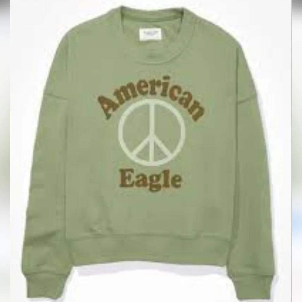 ☮️EUC American Eagle "AE☮️ Graphic Crewneck Sweatshirt" in "Dusty Sage" Medium☮️ - Picture 3 of 11